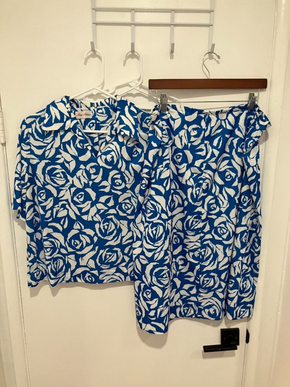 VTG Amy Adams Women's 2-Piece Floral Skirtsuit, Blue/White, Size L/XL